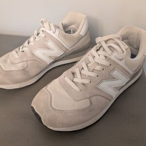New Balance Men's Beige and White Sneakers